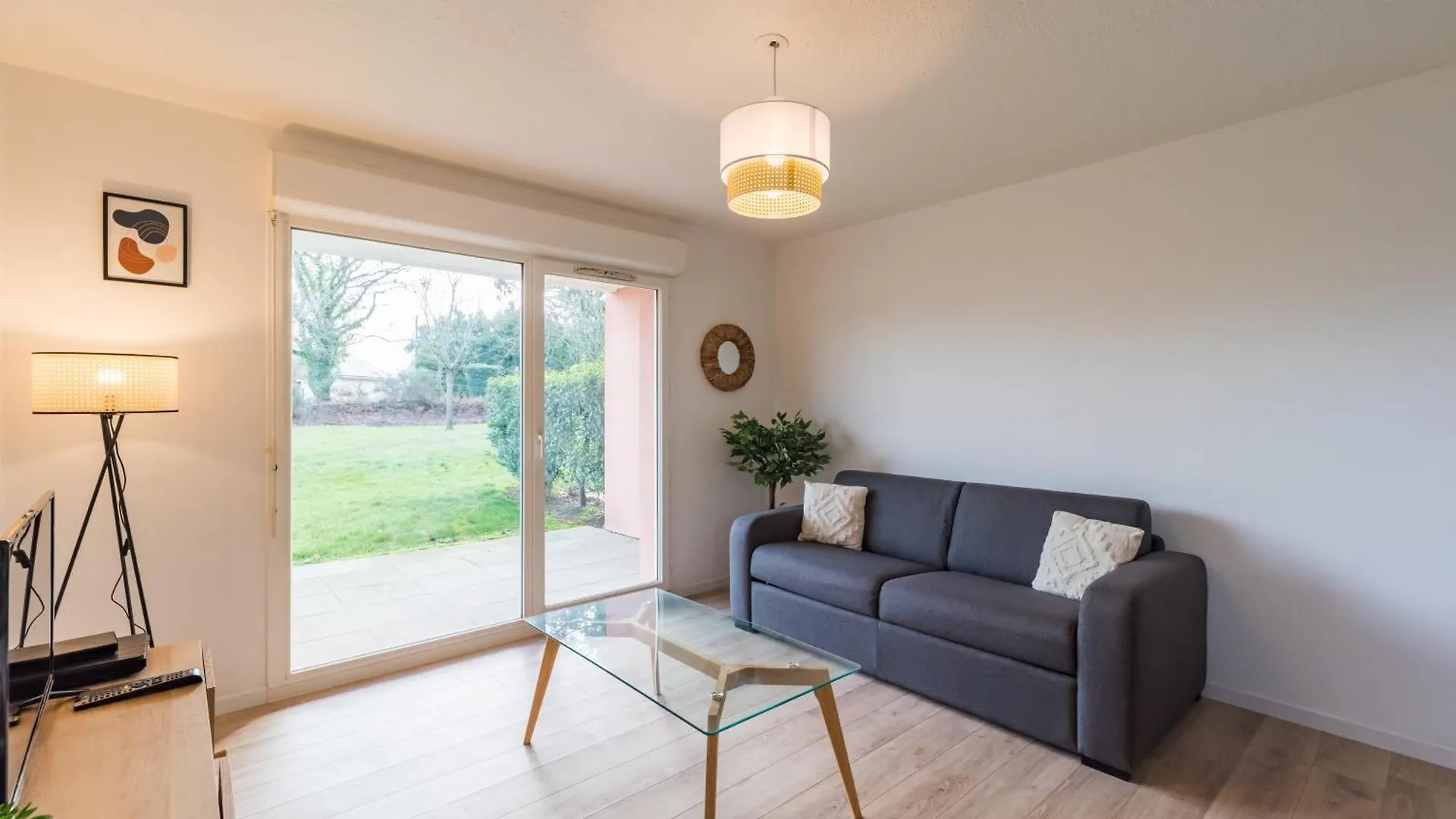 Ploumagoar Appartement Neuf Proche Guingamp